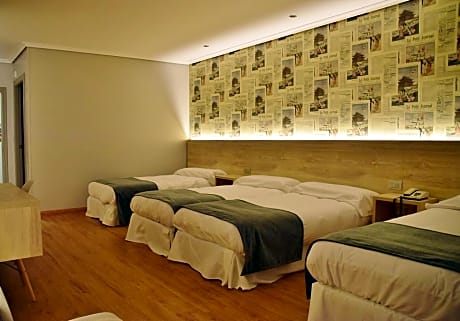 6-Bed Mixed Dormitory Room