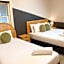 Geraldton Shoreline Lodge