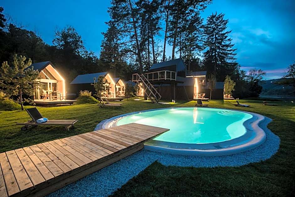 Luxury glamping Chocolate village