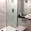 Falls Hotel & Spa