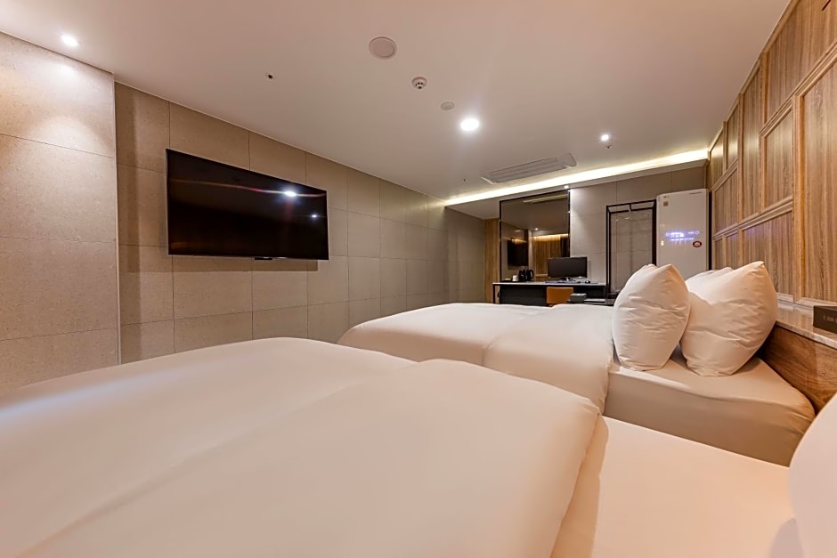 Brown Dot Hotel Seosan