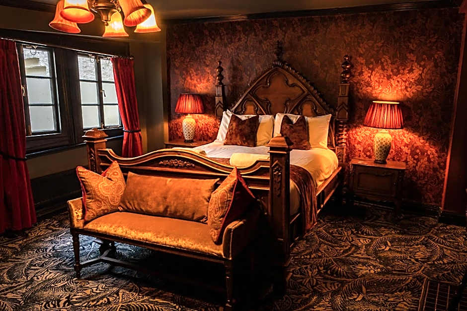 Golden Fleece York