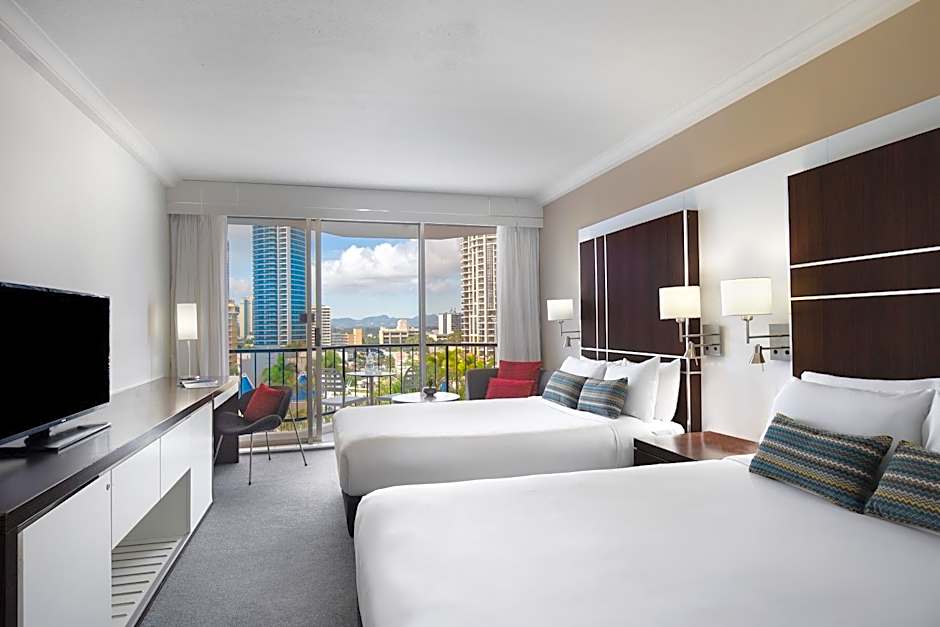 Mantra on View Hotel