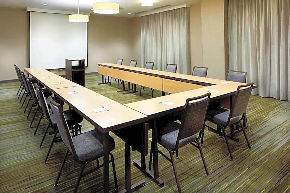 Courtyard by Marriott Pittsburgh Airport Settlers Ridge