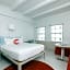 Hotel Townhouse by LuxUrban Trademark Collection