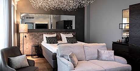 Arctic Penthouse Junior Suite with Terrace