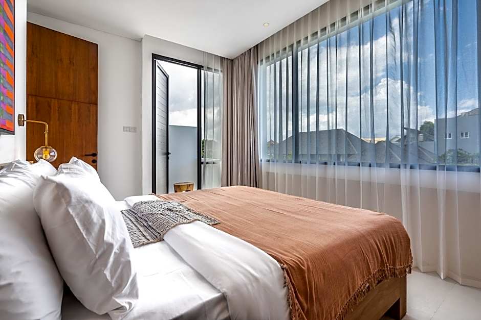 Mandala 3BR Designer Pool Villa in Berawa-Canggu