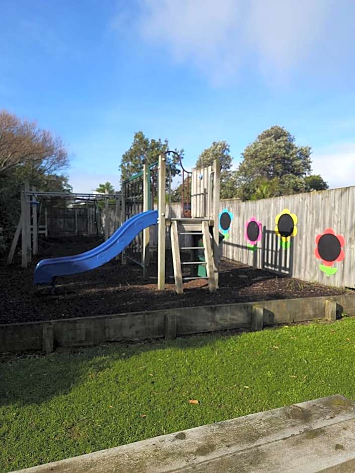 Castlepoint Holiday Park & Motels