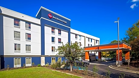 Best Western Plus Lexington Inn