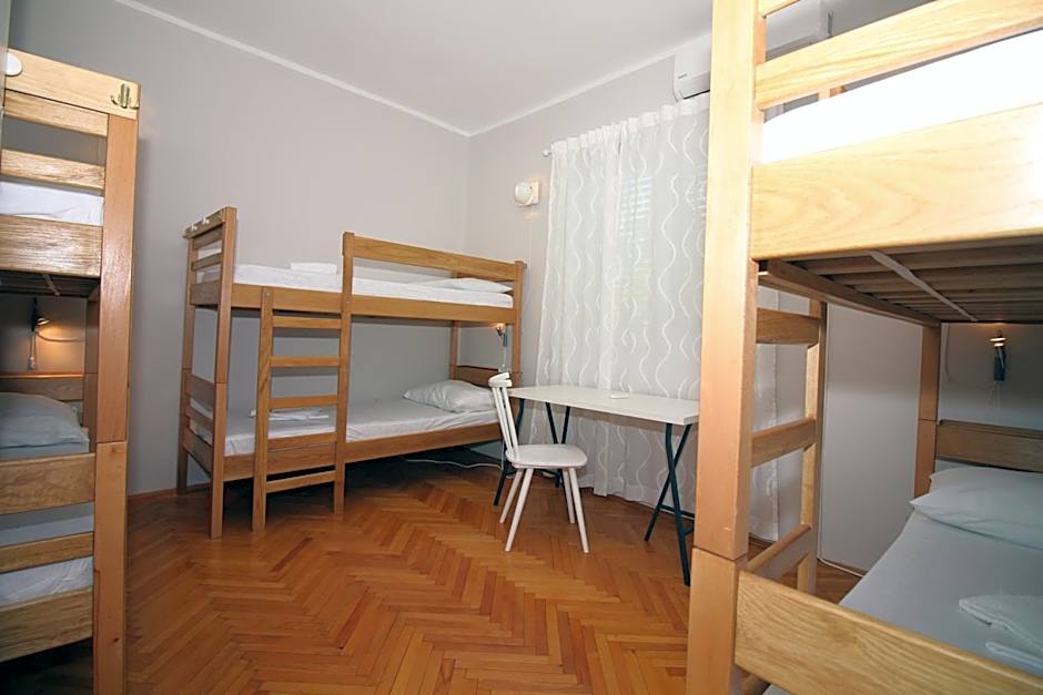Hostel Marko