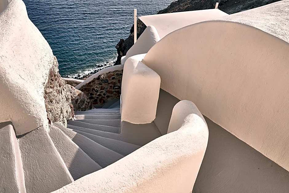 Mystique, a Luxury Collection Hotel, Santorini
