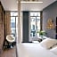 Legend Hôtel Paris