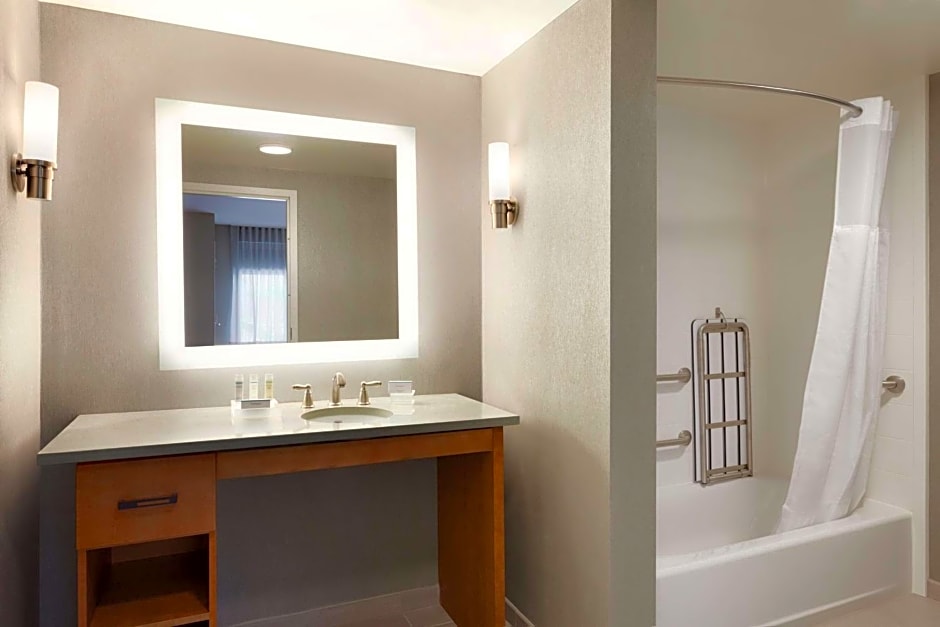 Homewood Suites by Hilton Syracuse - Carrier Circle