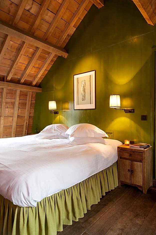 B&B Canal Deluxe