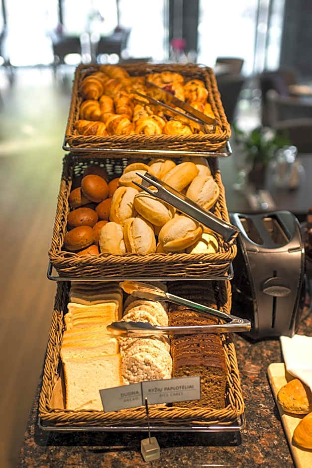 Congress Avenue Hotel