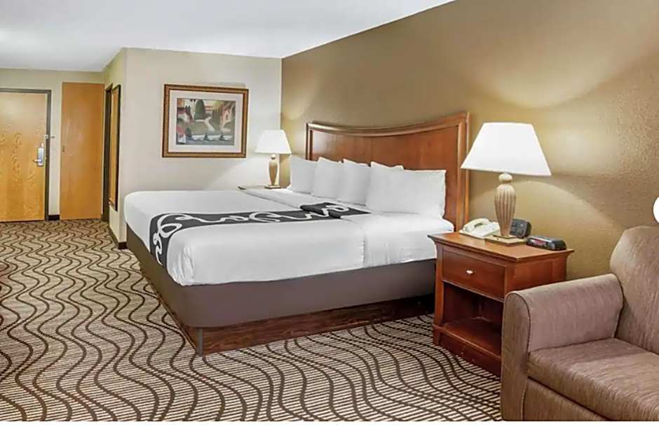 La Quinta Inn & Suites by Wyndham Minneapolis-Minnetonka