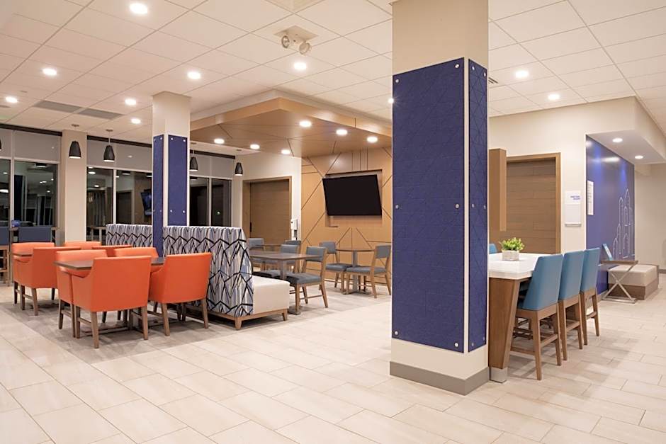 Holiday Inn Express Hotel & Suites Nampa By IHG