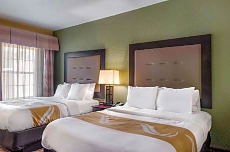 Queen Room with Two Queen Beds - Disability Access/Non-Smoking