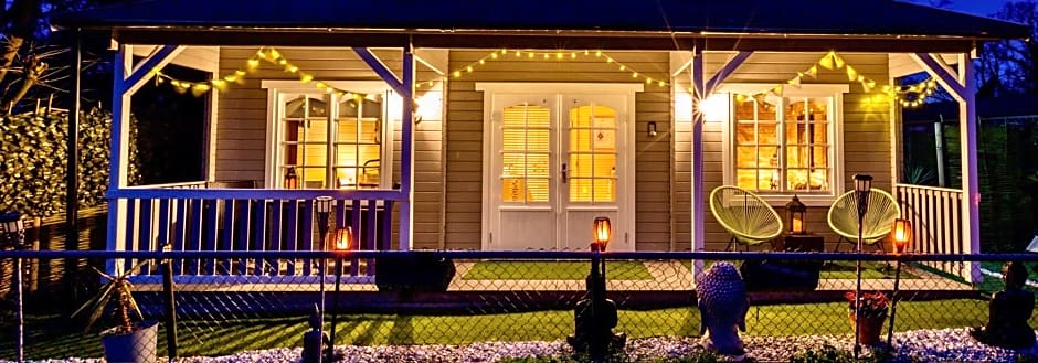 The Retreat Log Cabin