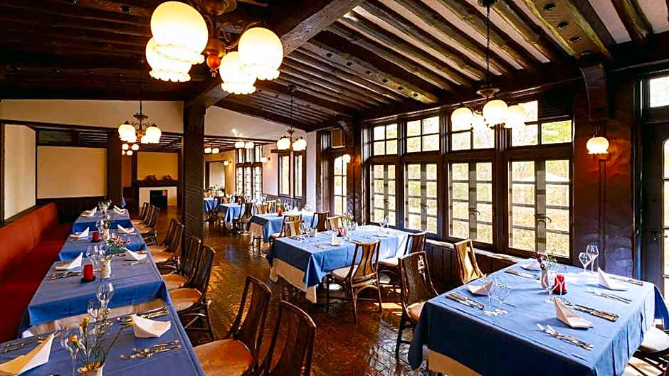 Yatsugatake Kogen Lodge