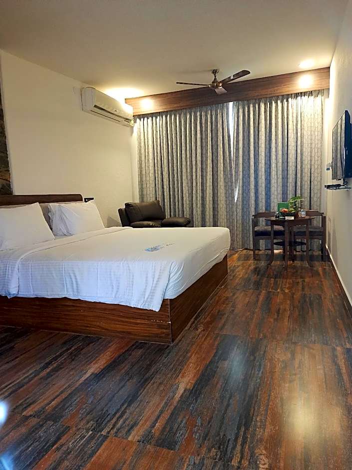 Photo 1 of 7 of Panorama Suite