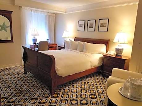 Queen Room - Disability Access