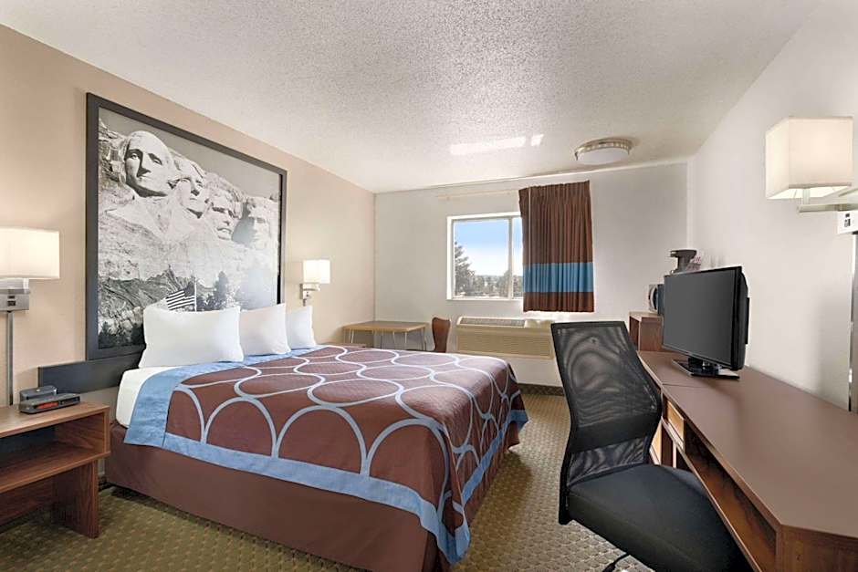 Super 8 by Wyndham Custer/Crazy Horse Area