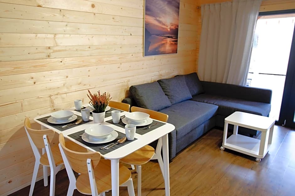 Wrzosowa Polana - domki letniskowe