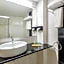 Oasis Hotel Apartments