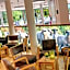 Nells Park Hotel