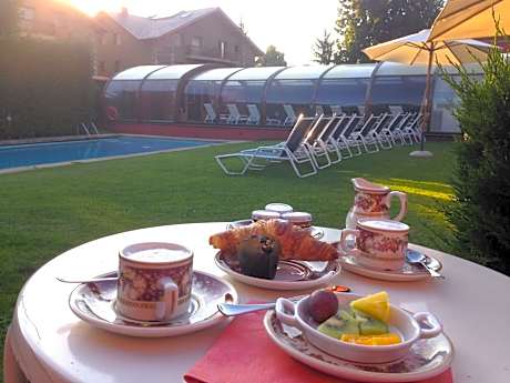 Superior Double Room with fireplace and Spa Access