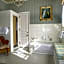 Alexander Mansion  Bed and Breakfast