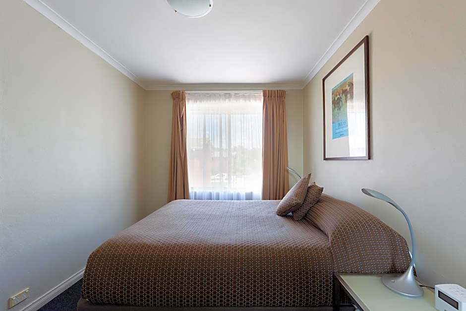 Forrest Hotel & Apartments