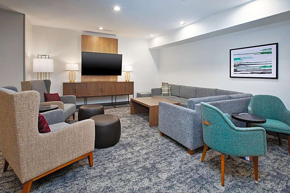 Staybridge Suites Omaha 80th and Dodge By IHG