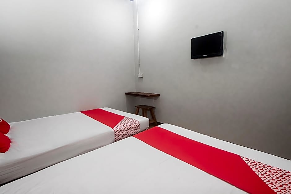 Hotel O Hi Inn 3