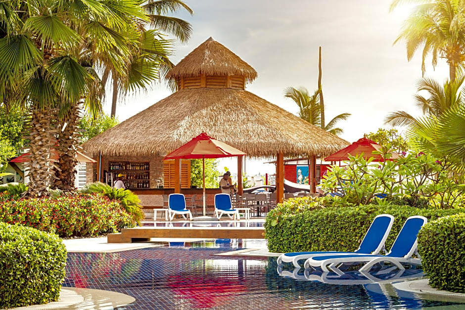 Royal Decameron Isleño