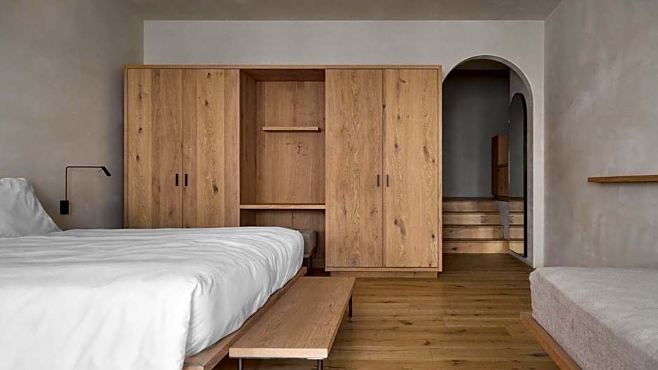 fink Restaurant & Suites