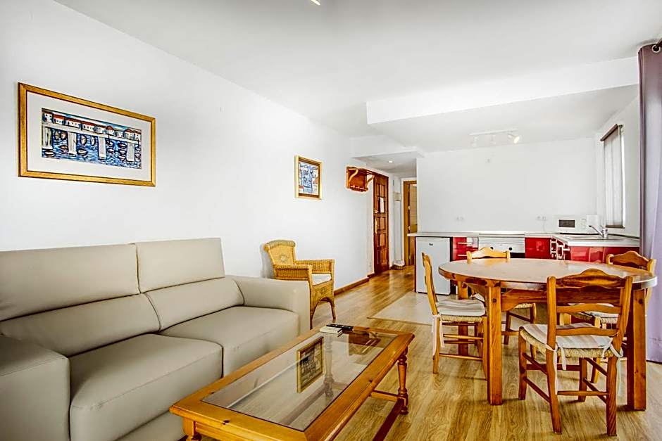 Duquesa Harbour Club Aparthotel