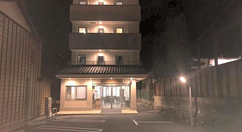 Hotel Famitec Nikko Station