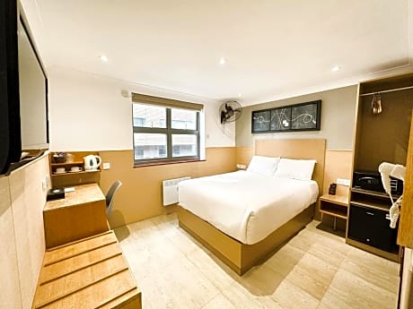 Double Room (Advance Purchase)