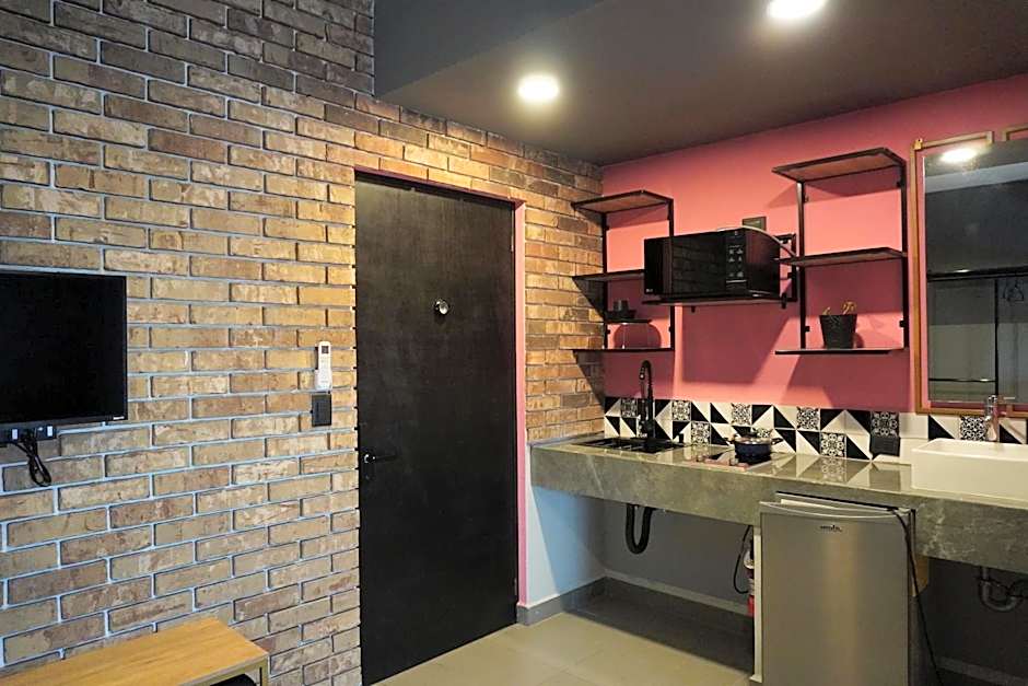 Estudios amueblados y equipados con cocineta en ubicación Céntrica MTY