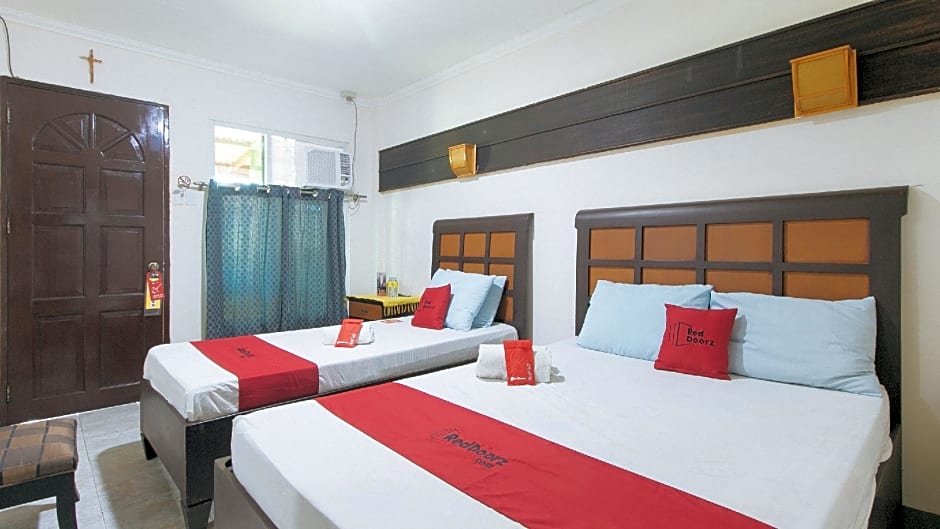 RedDoorz Plus @ Rio Grande de Laoag Resort Hotel Ilocos Norte