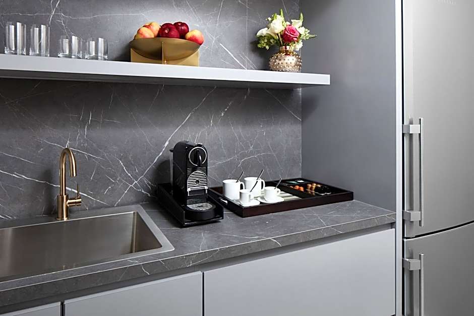 The London, a Luxury Collection Hotel, New York City