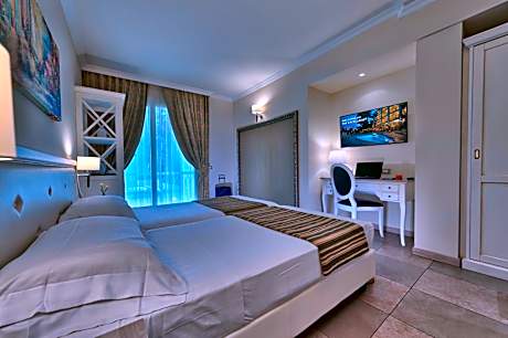 Standard Double or Twin Room with Balcony