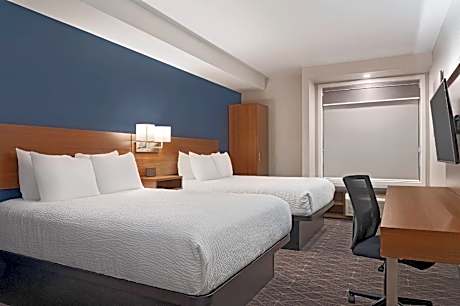 2 Queen Beds~ Efficiency Room~ Non-Smoking