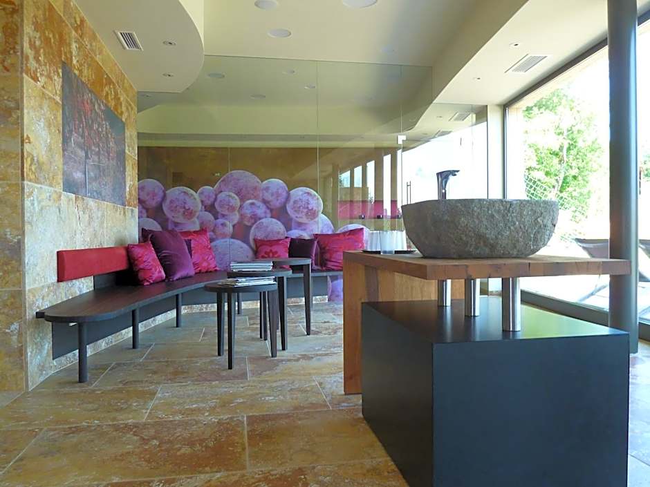 Weingut Essgut Schlafgut Sabathihof-Dillinger