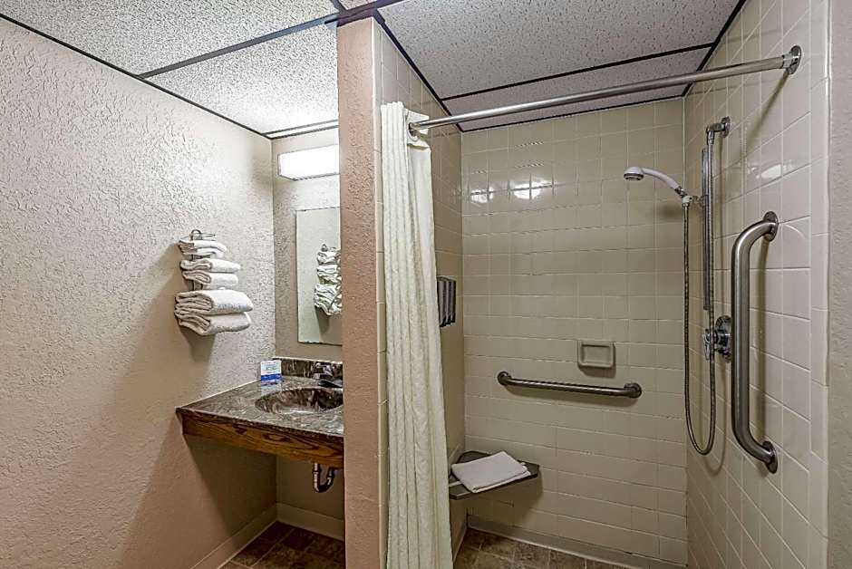 Rodeway Inn Saint Joseph