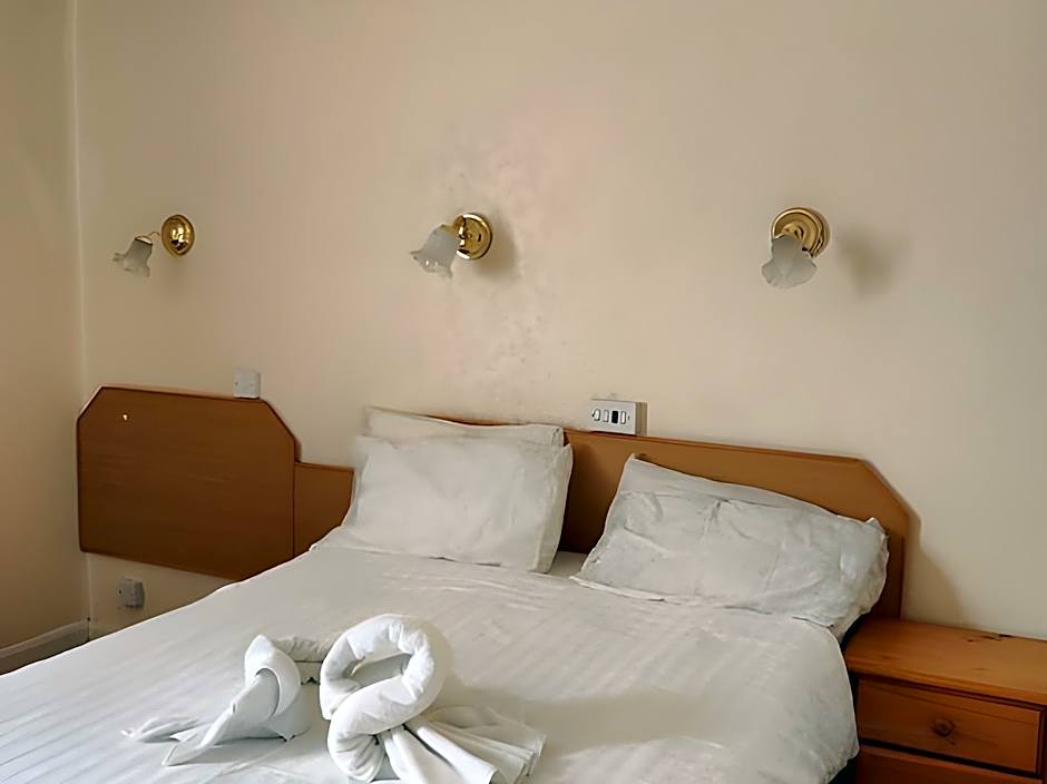 Inglewood Palm Hotel, Abbey Sands Torquay