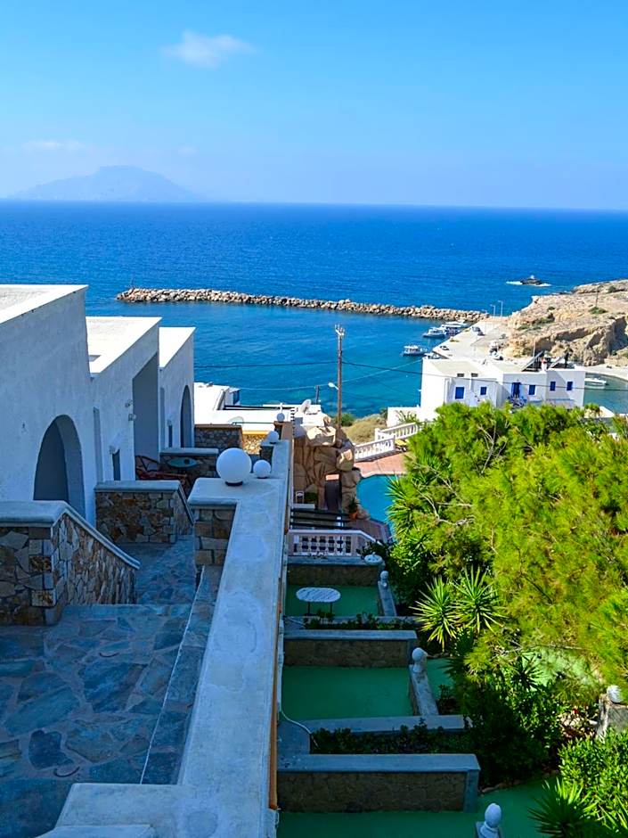 Hotel Finiki View