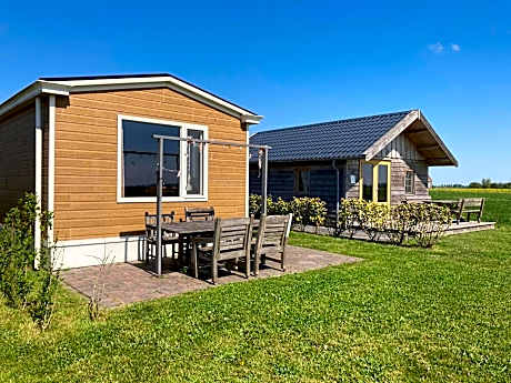 Holiday Home near IJsselmeer Lake